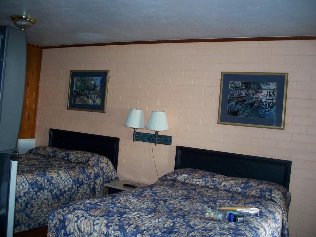 Great Lakes Motel Φρέμοντ Δωμάτιο φωτογραφία